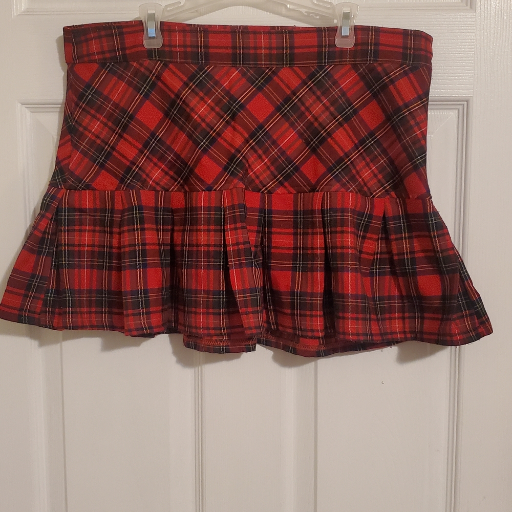 Ardene Red and Black Pleated Skater Skirt